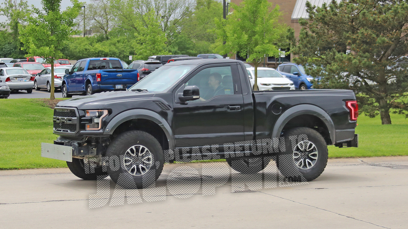 Illustration for article titled This Ford Bronco Test Mule Looks Kind of Fantastic Just as It Is